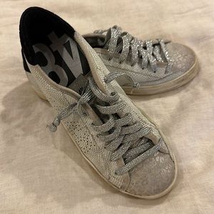 P448 black white and silver sneaker